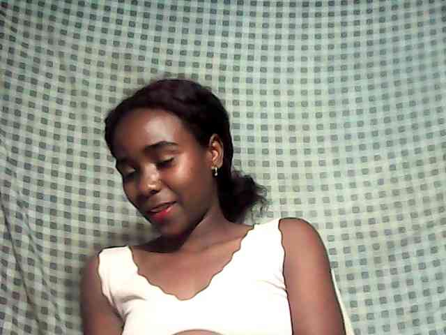 LandiQueen12