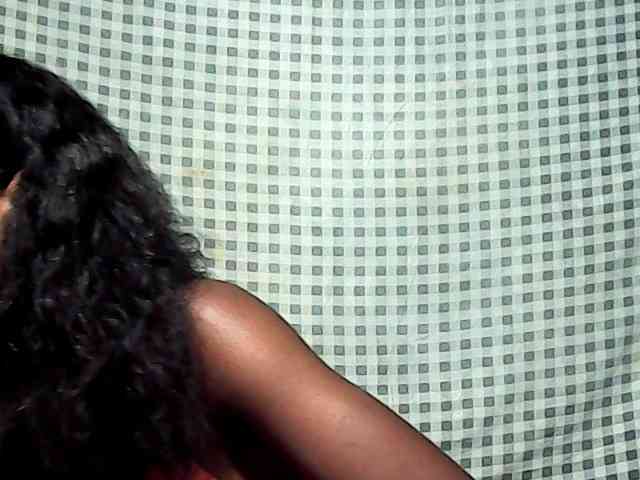 LandiQueen12 webcam