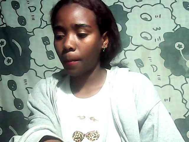 LandiQueen12