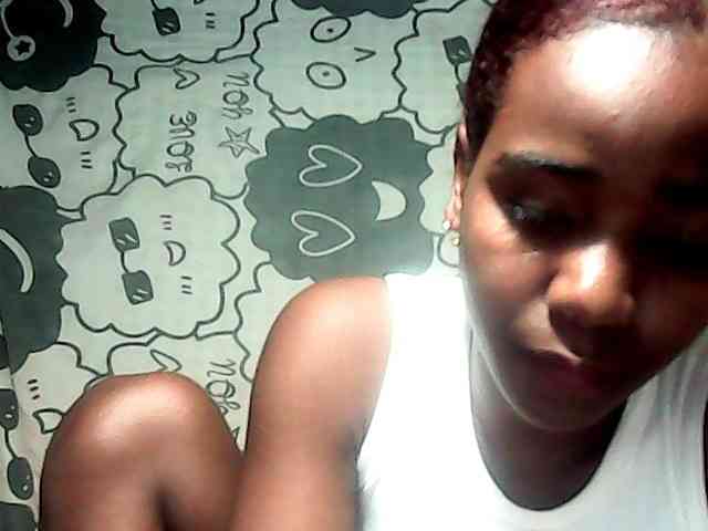 LandiQueen12