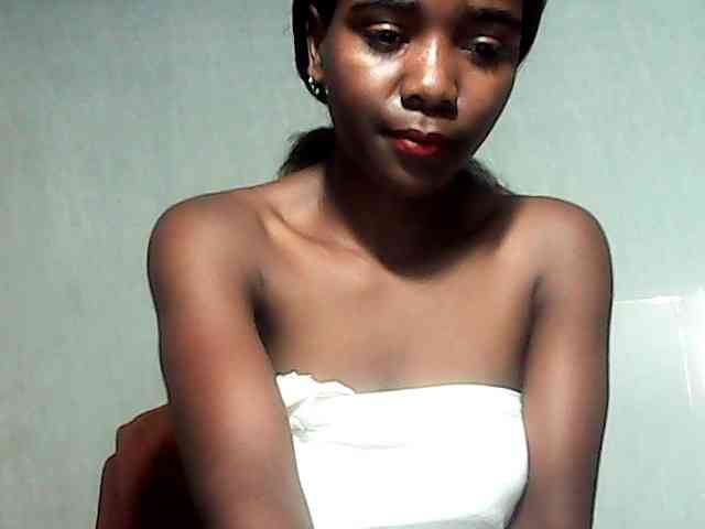 LandiQueen12