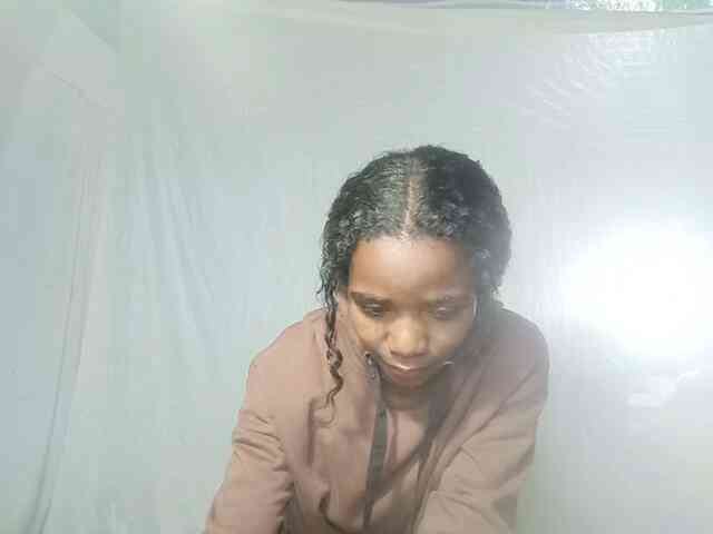 LandiQueen12 LandiQueen12