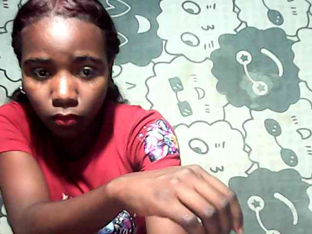 LandiQueen12
