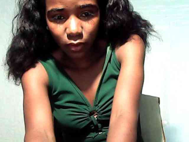 LandiQueen12