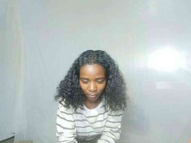 LandiQueen12 LandiQueen12