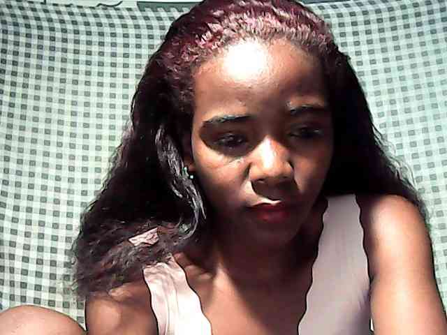 LandiQueen12