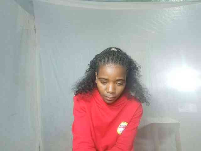 LandiQueen12 LandiQueen12