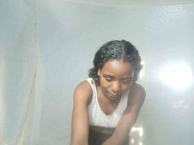 LandiQueen12 LandiQueen12