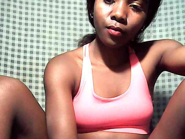 LandiQueen12