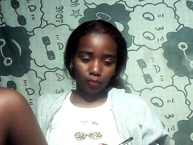 Modèle: LandiQueen12