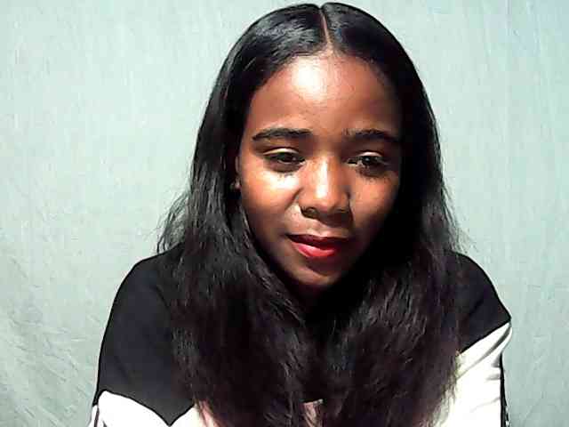 LandiQueen12 webcam