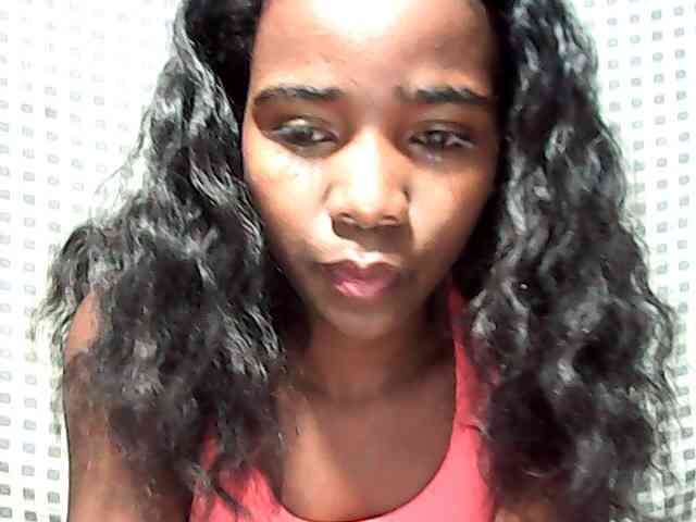 LandiQueen12 webcam