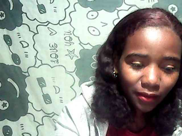 LandiQueen12