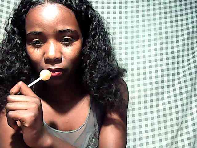 LandiQueen12