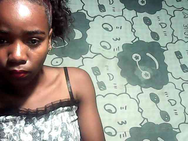LandiQueen12