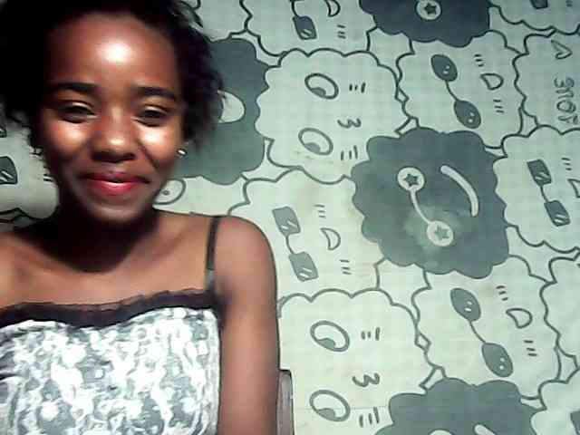 LandiQueen12