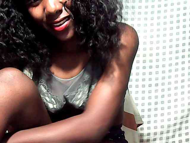Modèle: LandiQueen12