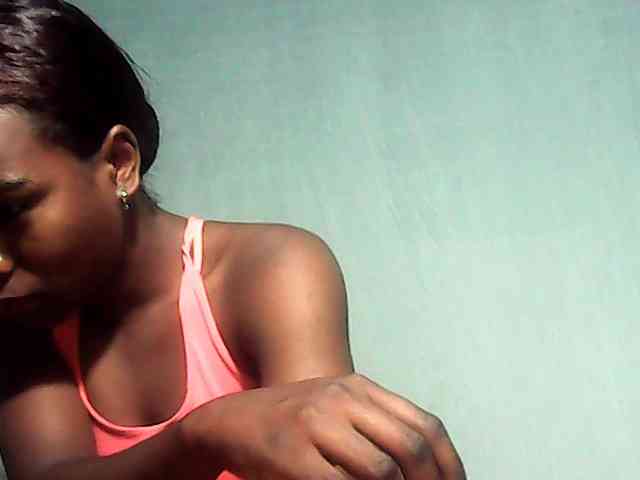 LandiQueen12