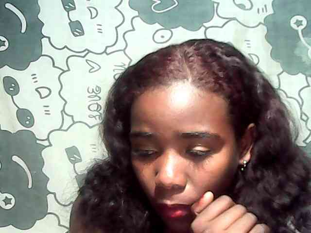 LandiQueen12