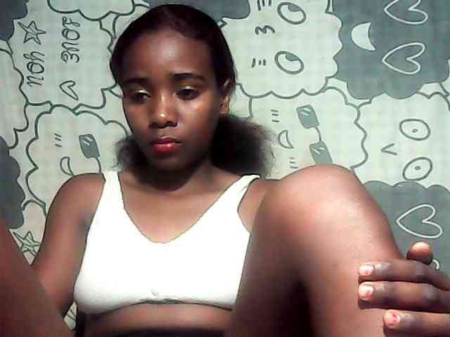 LandiQueen12