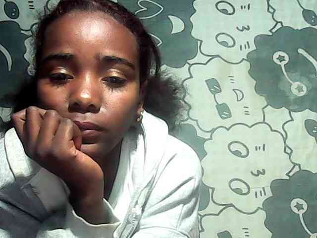 LandiQueen12 LandiQueen12