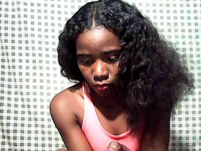 LandiQueen12