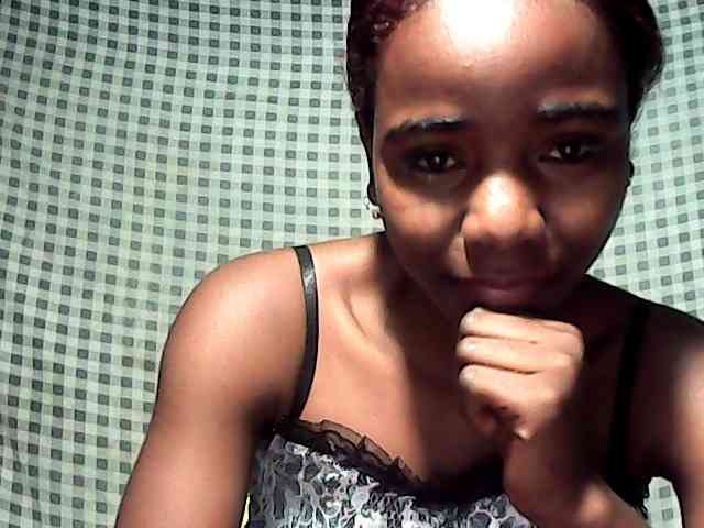 LandiQueen12