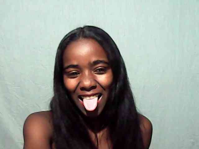 LandiQueen12