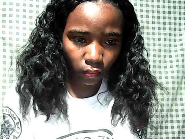 LandiQueen12 webcam