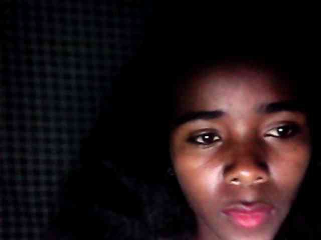 LandiQueen12 webcam