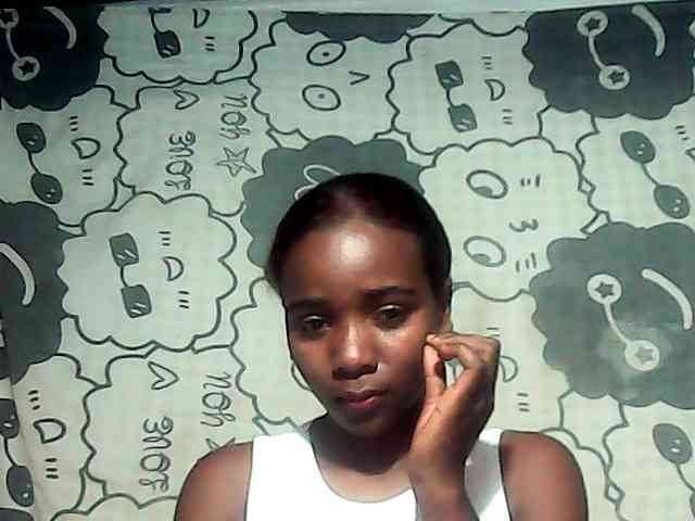 LandiQueen12
