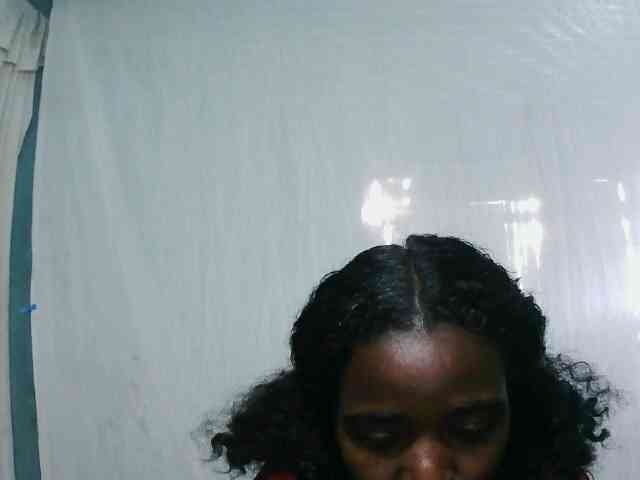 LandiQueen12 webcam