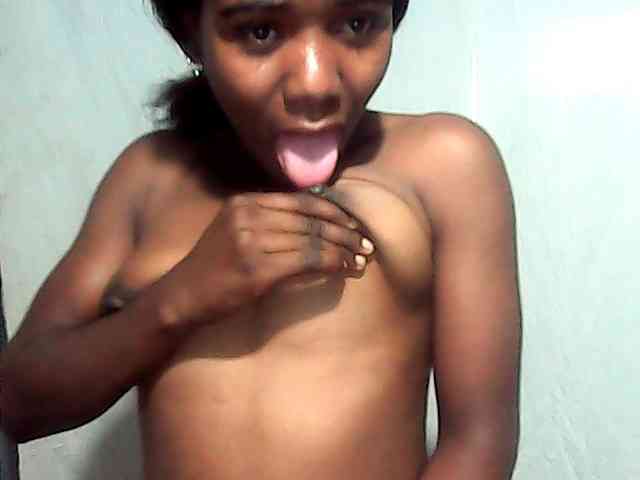 LandiQueen12