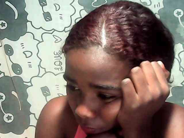 LandiQueen12 webcam