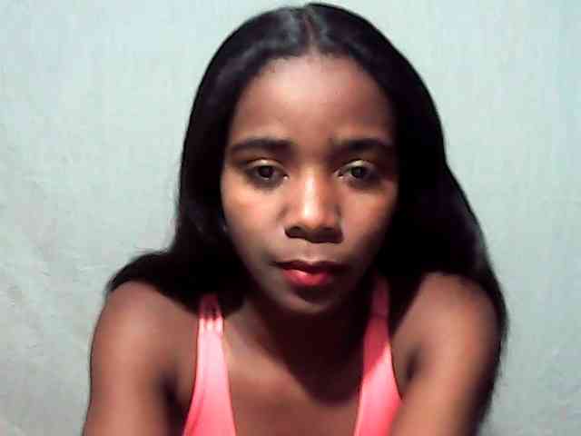 LandiQueen12 webcam