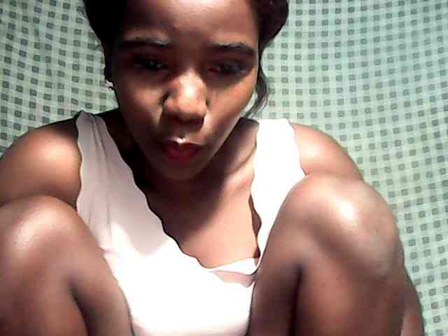 LandiQueen12