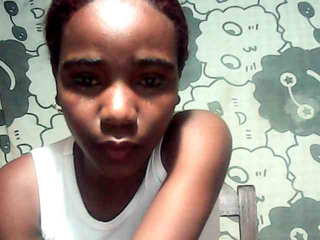 LandiQueen12