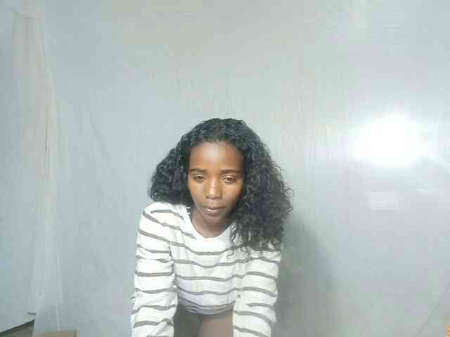 LandiQueen12 LandiQueen12
