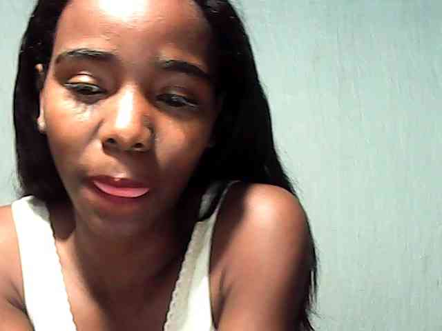 LandiQueen12