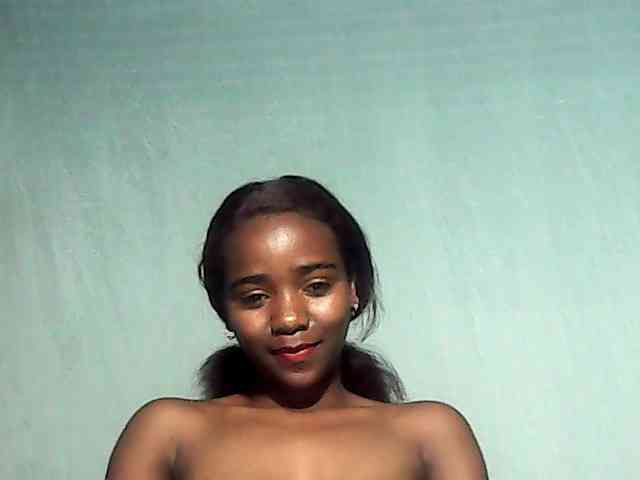 LandiQueen12