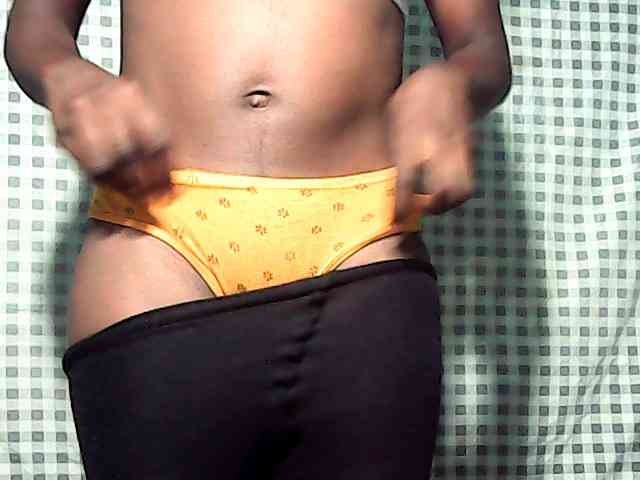 LandiQueen12