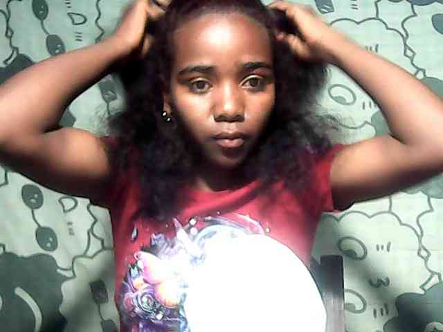 LandiQueen12