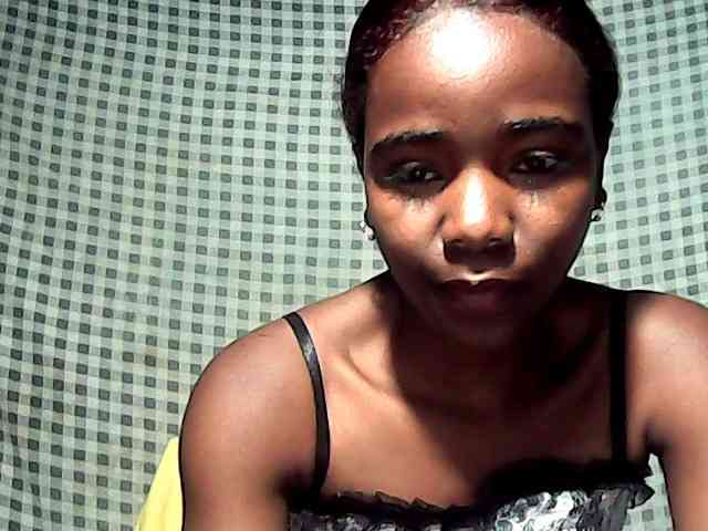 LandiQueen12
