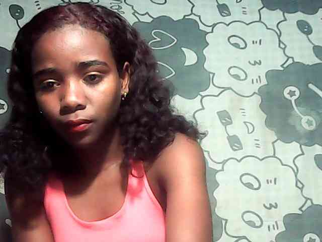 LandiQueen12
