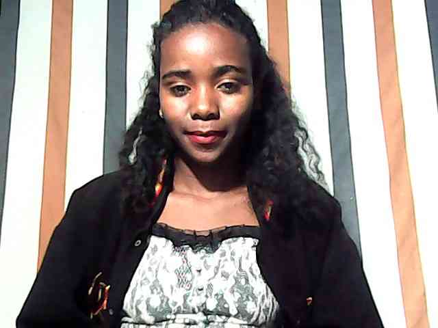 LandiQueen12