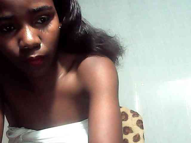 LandiQueen12