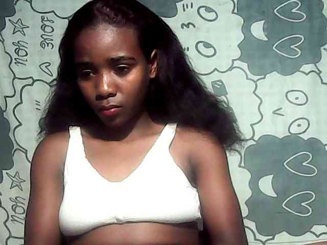 LandiQueen12