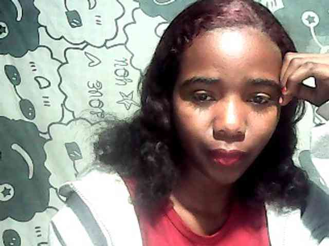 LandiQueen12