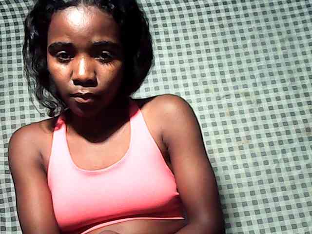 LandiQueen12