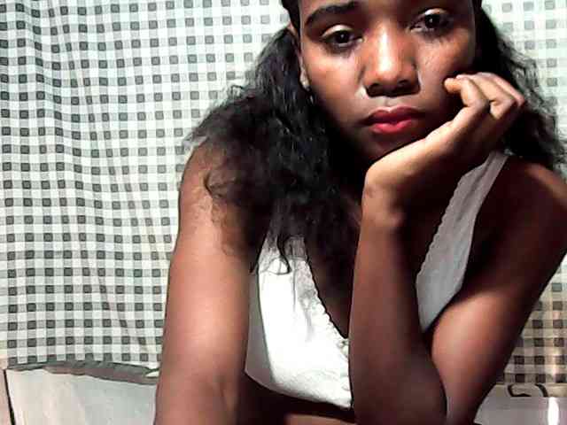 LandiQueen12